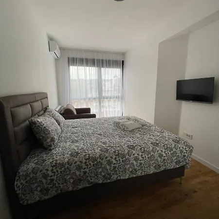 Apartment Leo Lux 2 Nis