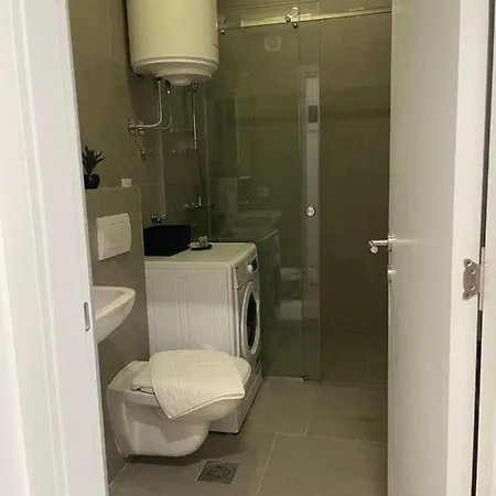 Apartment Leo Lux 2 Nis