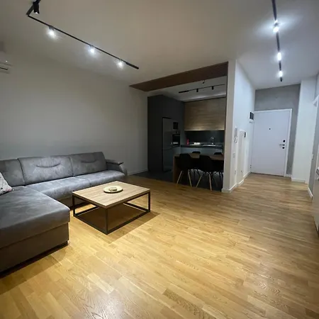 Apartment Leo Lux 2 *