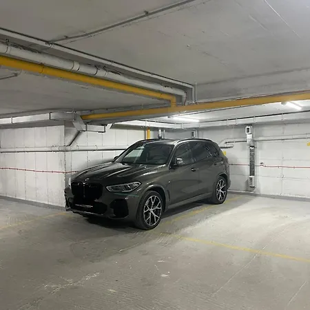 Leo Lux 2 Apartmán *