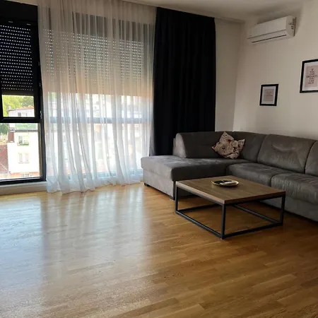 Apartment Leo Lux 2 Nis