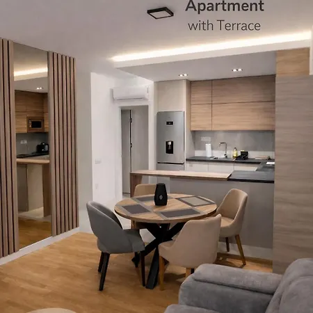 Leo Lux 2 Apartament